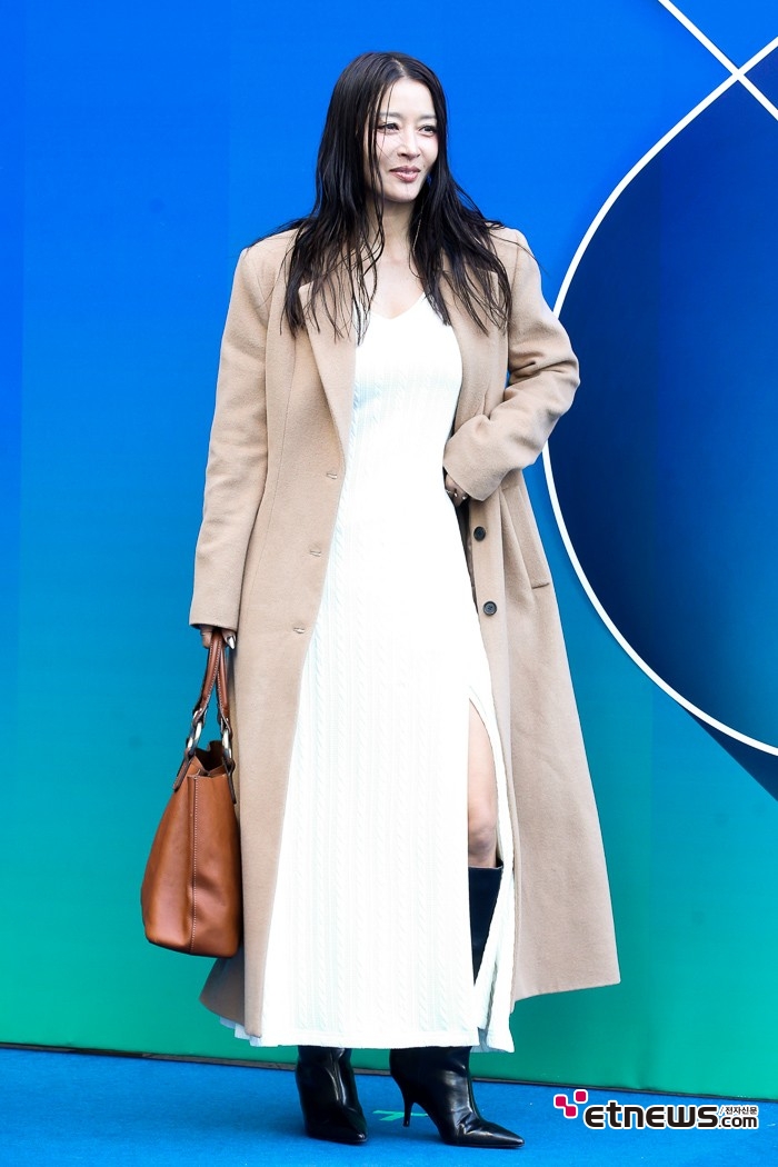 [ET포토] 황보, '너무 추워 보이는 이너 패션'