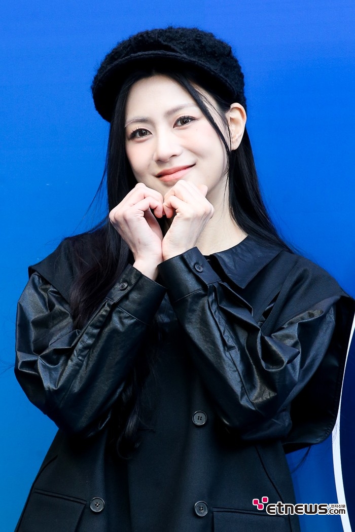 [ET포토] 에이핑크 오하영, '여전히 러블리한 예쁨'