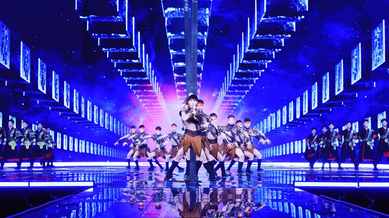 사진=  중국 ‘시안 아크로바틱 예술단'