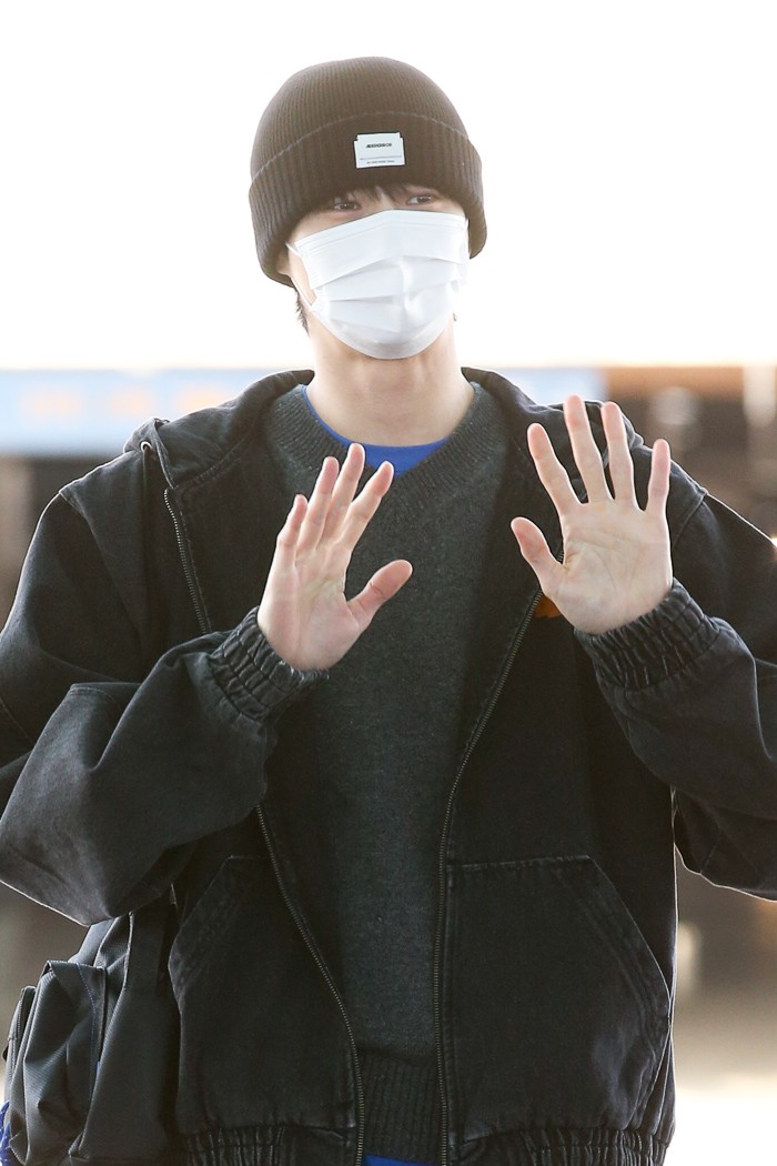 [ET포토] 변우석, '인사는 상냥하게'