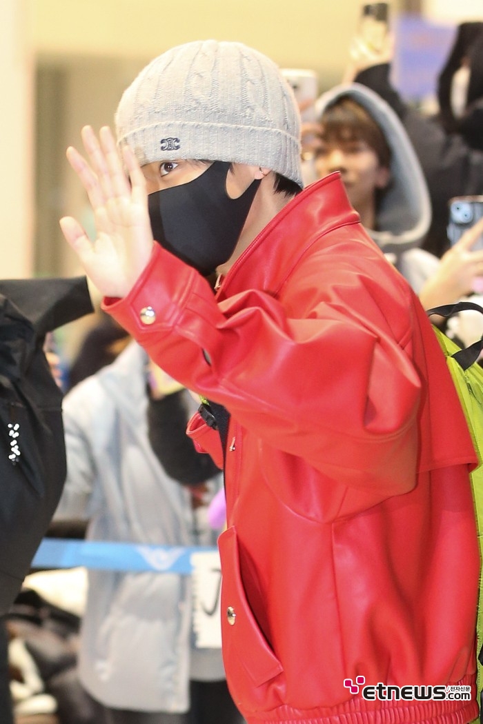 [ET포토] BTS 뷔, '눈빛만 봐도 뷔'