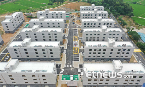 용인시 처인구 백암면 가창리에 조성된 임대형 기숙사 전경.