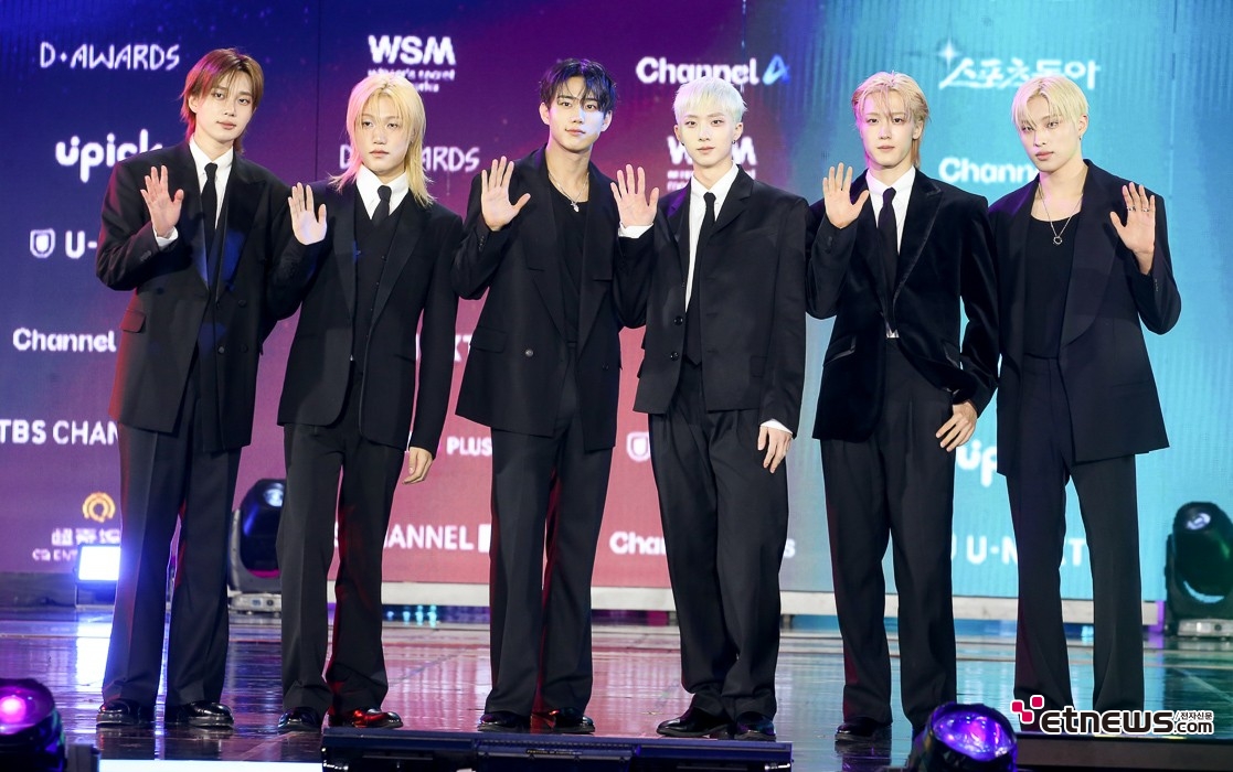 [ET포토] 피원하모니, '수트 패션 어떤가요'