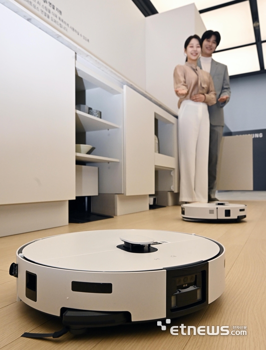 [포토] 삼성전자, 2026년형 '비스포크 AI 스팀' 로봇청소기 출시