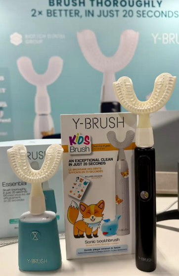 단 20초 만에 이를 닦고 입냄새를 분석해 당뇨병이나 간 이상 등 300여 종의 질환 가능성을 즉각적으로 진단하는 첨단 전동 칫솔이 공개됐다. 사진=뉴욕포스트