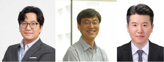왼쪽부터 박규영 포스텍 교수, 정경민 UNIST 교수, 유정근 KIST 박사