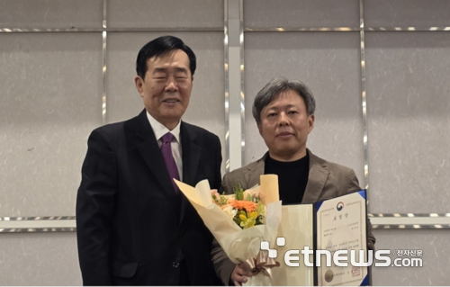 문일중 지온컨설팅 부장(오른쪽)