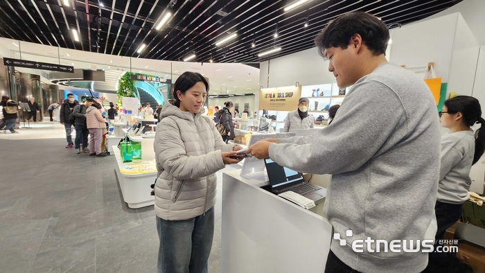 [포토] 역대 최장 춘절 연휴 맞이 서울시·서울관광재단, 중화권 관광객 환대 총력