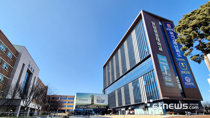 영남이공대 캠퍼스 전경