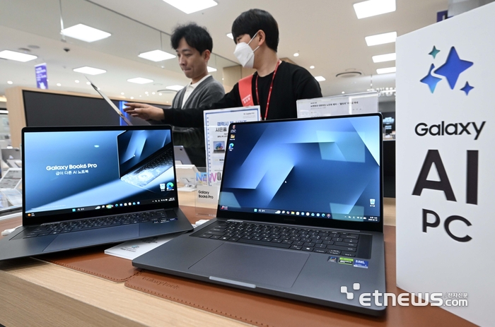 [포토] 신학기에는 AI 탑재 노트북