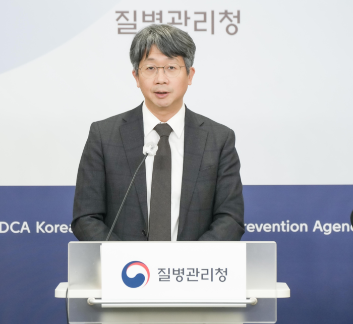 임승관 질병관리청장이 25일 제3차 국가 항생제 내성 관리대책 브리핑에서 발언하고 있다.