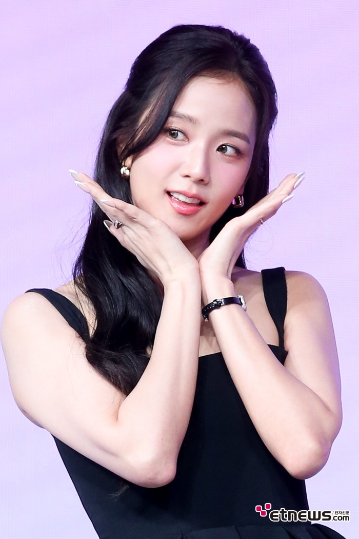 [ET포토] 지수, '강한 설렘주는 미모'