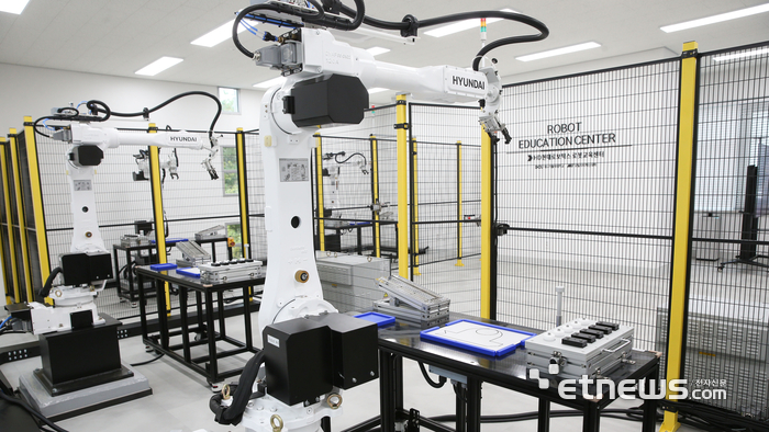 대구가톨릭대, 교육부 '첨단산업 인재양성 부트캠프' AI·로봇 동시 선정