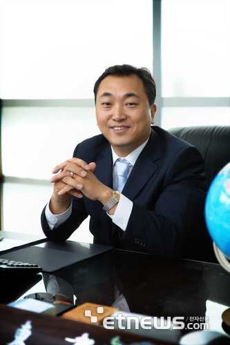 한국상장회사협의회 제10대 회장 민동욱(엠씨넥스 대표) 취임