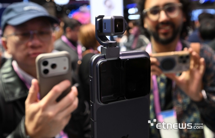 [포토] 로봇이 탑재된 카메라