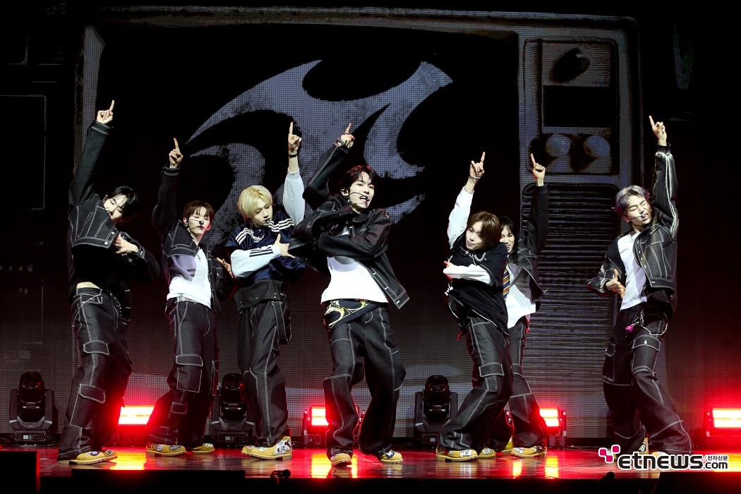 [ET포토] 튜넥스, '방금 데뷔했어요'