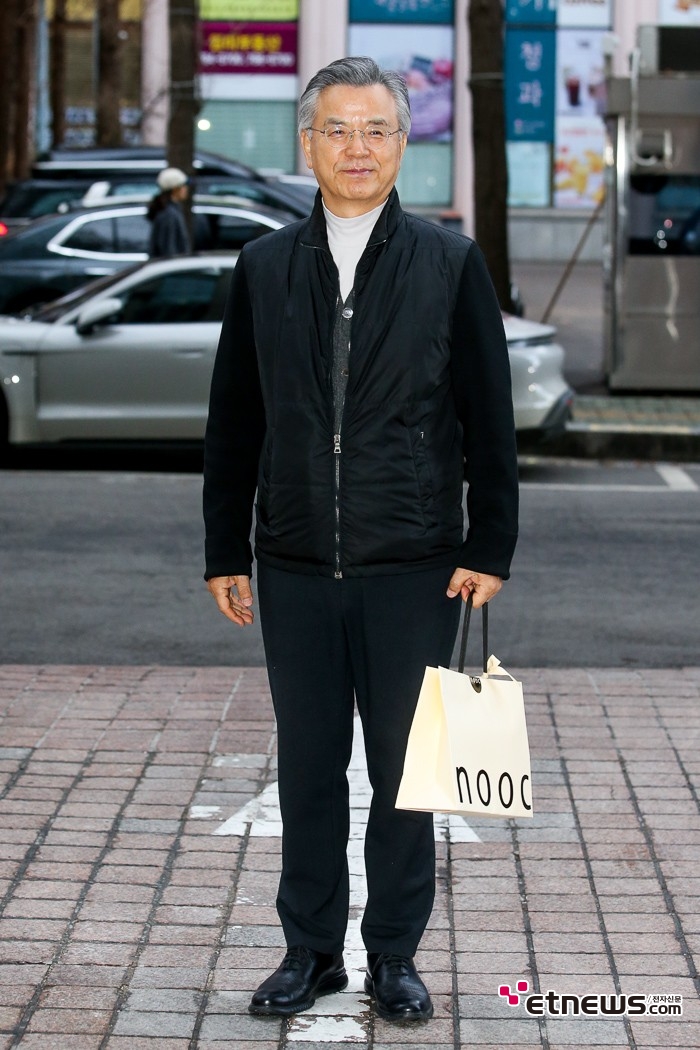 [ET포토] 강석우, '품격있는 신사'