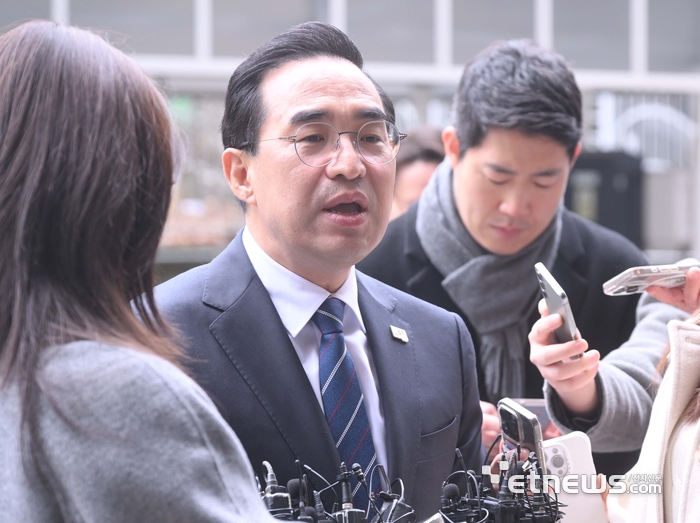 [포토] 박홍근 기획예산처 장관 후보자, 인사청문회 사무실 첫 출근