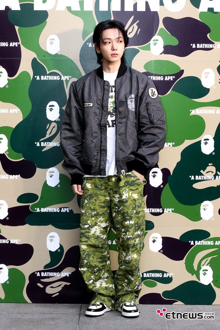 [ET포토] 보이넥스트도어 재현, '주변을 서칭하며'