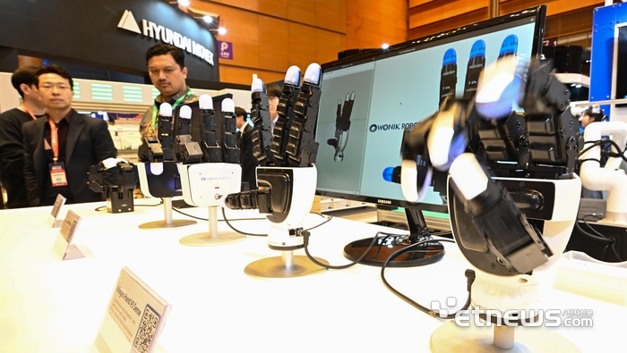 [포토] 스마트 물류산업의 핵심은 그리퍼