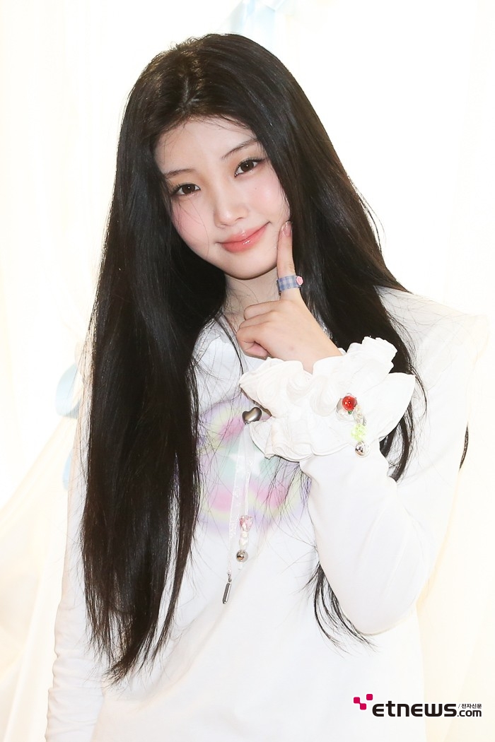 [ET포토] 아일릿 원희, '유니크한 엘프 미모'