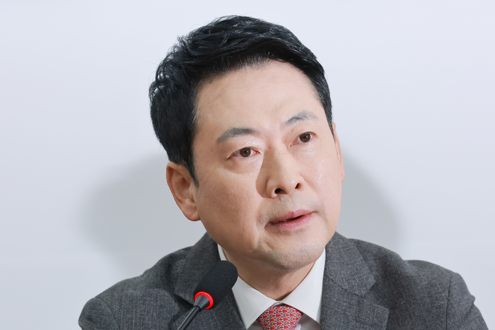 국민의힘 장동혁 대표가 9일 국회에서 열린 최고위원회의에 참석해 발언하고 있다. 연합뉴스