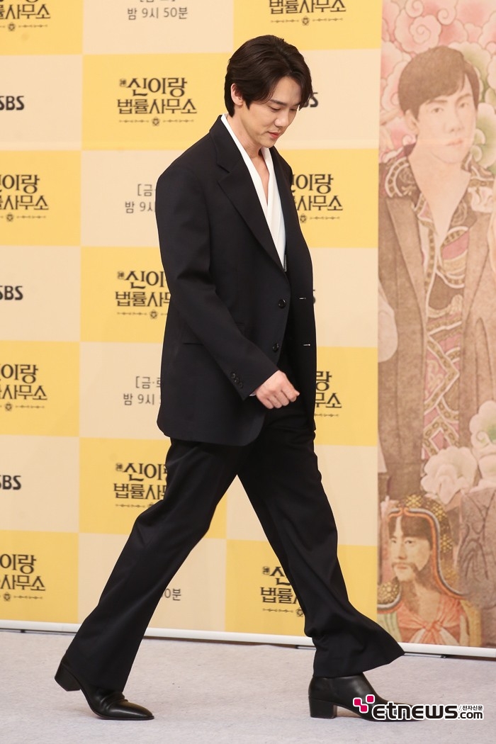 [ET포토] 유연석, '강렬하게 흩날리는 멋짐'