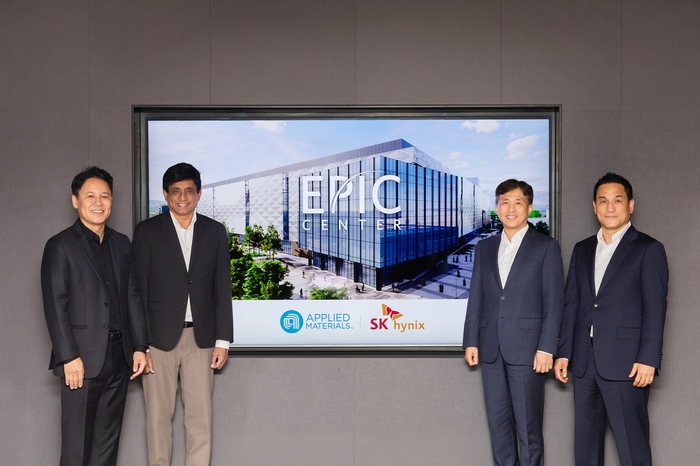 어플라이드-SK하이닉스, HBM 상용화 가속 협력 '맞손' - 뉴스 썸네일 이미지