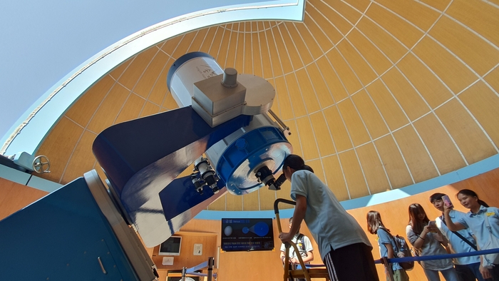 뉴턴관(주 관측실) The Newton Hall : Observatory1 / 송암스페이스센터