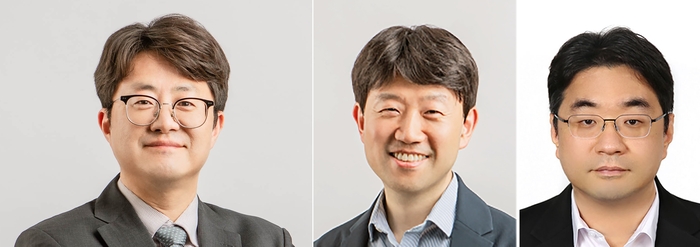 왼쪽부터 포스텍 김철홍·안용주 교수, 김범준 울산대 교수