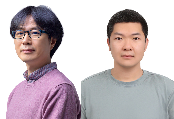 왼쪽부터 이종석 교수, 최인혁 박사.