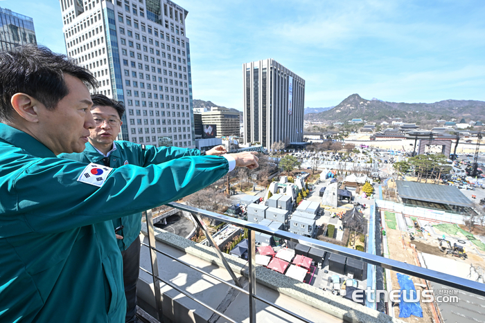 [포토] 오세훈 서울시장 방탄소년단 공연 점검