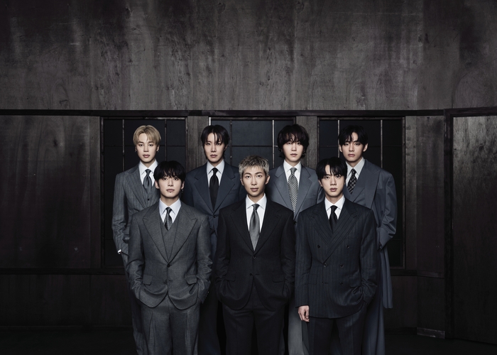 군 복무로 인한 공백기를 가진 방탄소년단이 20일 새 앨범 '아리랑(ARIRANG)'을 발표하고 이튿날 서울 광화문광장에서 'BTS 컴백 라이브' 공연을 연다.[빅히트뮤직 제공]