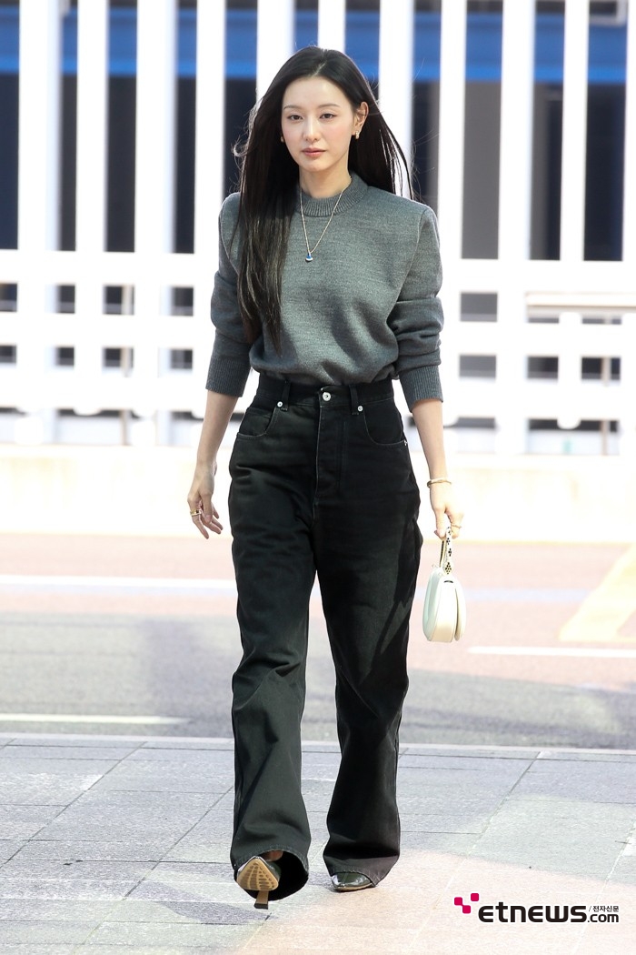 [ET포토] 김지원, '분위기 미모 완벽'