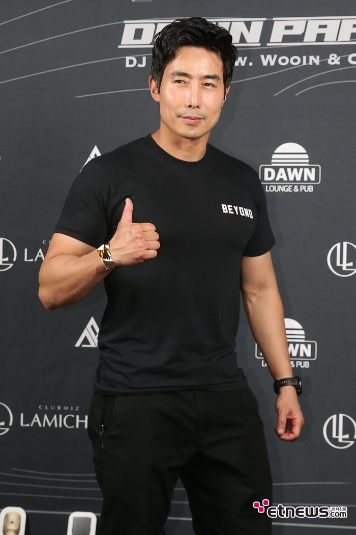 [ET포토] 이근, '강한 남성미'