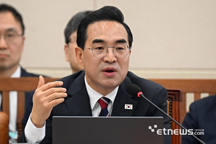 [포토] 인사청문회 답변하는 박홍근