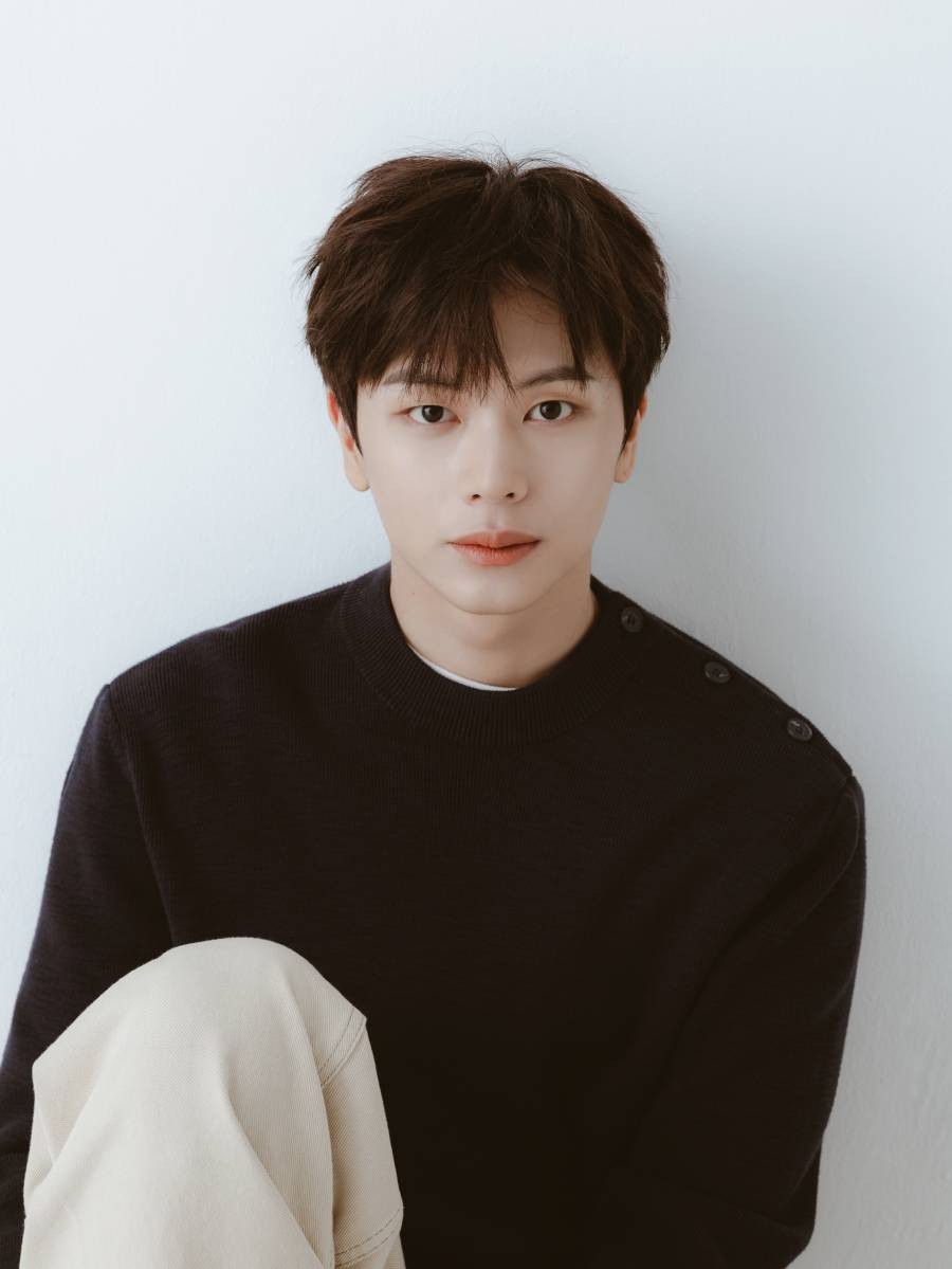 육성재, '나인 투 식스'로 시청자 만난다! '여심 저격' 기대