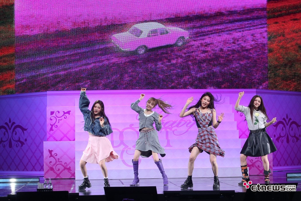 [ET포토] 베이비돈크라이, '씁슬함 뒤에 오는 달콤함'