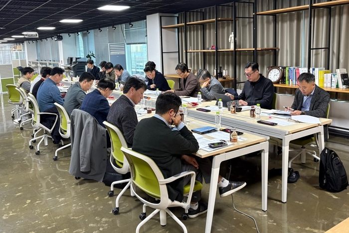 나주시가 지난 18일 소부장특화단지 지정 세부계획 수립을 위한 기획위원회를 개최했다.