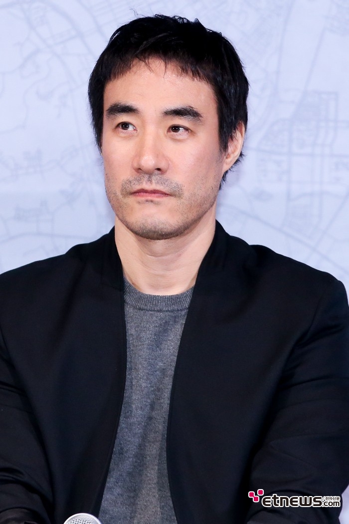 [ET포토] 배성우, '평온한 표정'