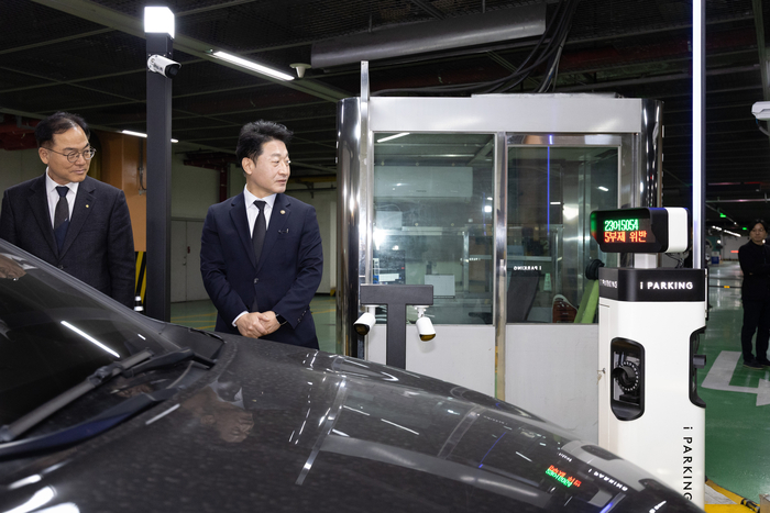 [중동사태 한달]'차량 5부제' 강화, 경차·하이브리드 포함…포스코 등 민간 자율참여 전국 확산