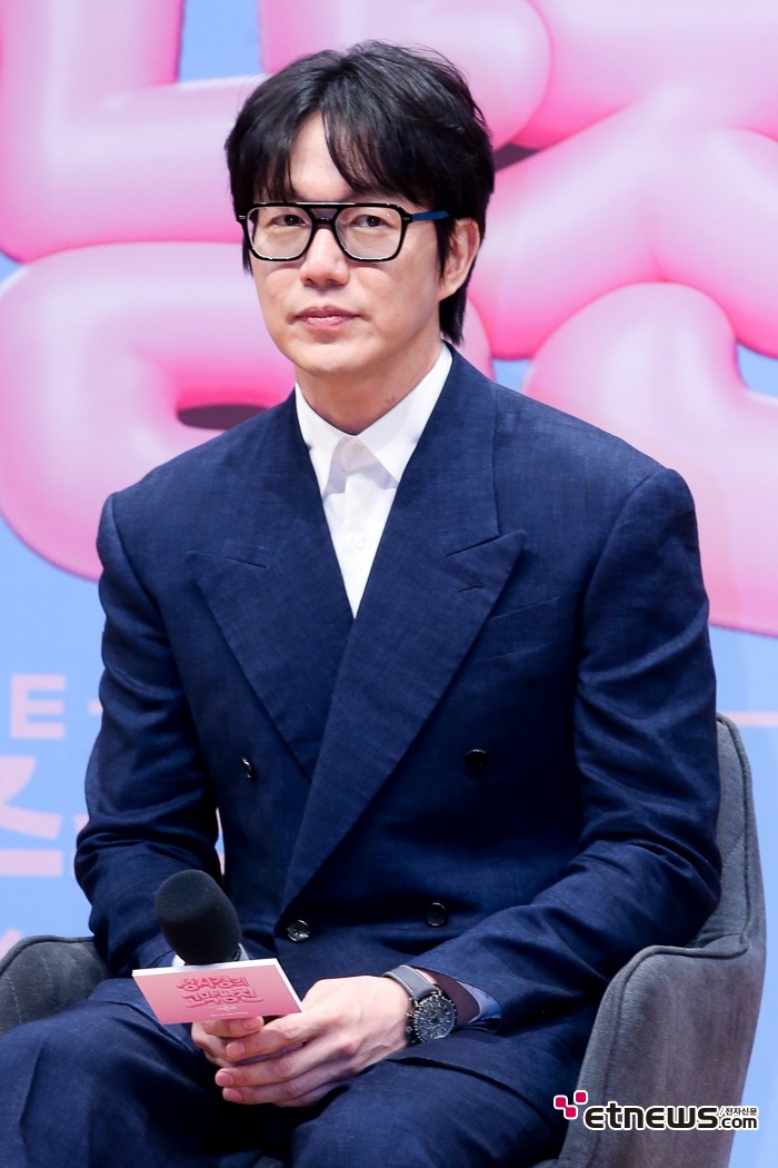 [ET포토] 성시경, '음악 프로 진행 자신있어요'