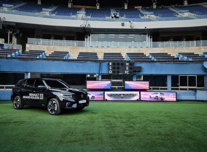 LG트윈스 불펜카로 '그랑 콜레오스'...르노코리아 접점 확대