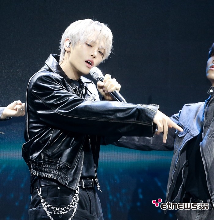 [ET포토] 장한음, '무대에서 빛나는 매력'