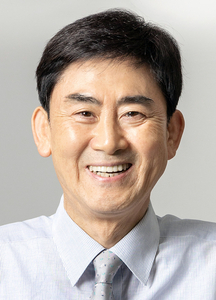 송종화 교촌에프앤비㈜ 대표이사