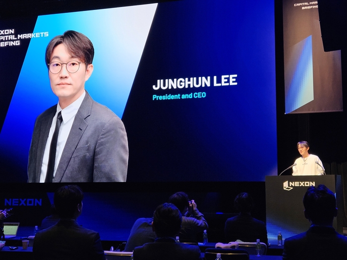 이정헌 넥슨 대표가 31일 일본 도쿄에서 열린 자본시장 브리핑(CMB)에서 발표했다.(제공: 게임기자단)