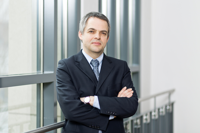 독일 프라운호퍼 FEP의 니콜라스 쉴러 플라즈마 기술부문장