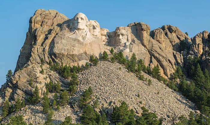 미국 사우스다코다주 페닝턴 카운티에 위치한 러시모어산. 사진=데일리메일