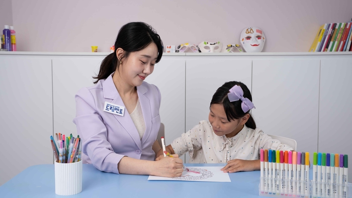 대교에듀캠프는 인천 서구·중구 드림스타트와 함께 경계선 지능 아동을 위한 '마이페이스 인지·정서 통합지원 방문형 학습 프로그램'을 2년 연속 운영한다. (사진=대교)