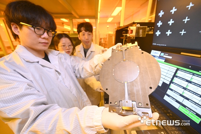 [포토] KETI, 글래스 기반 웨이퍼 레벨 패키징 기술 개발에 속도